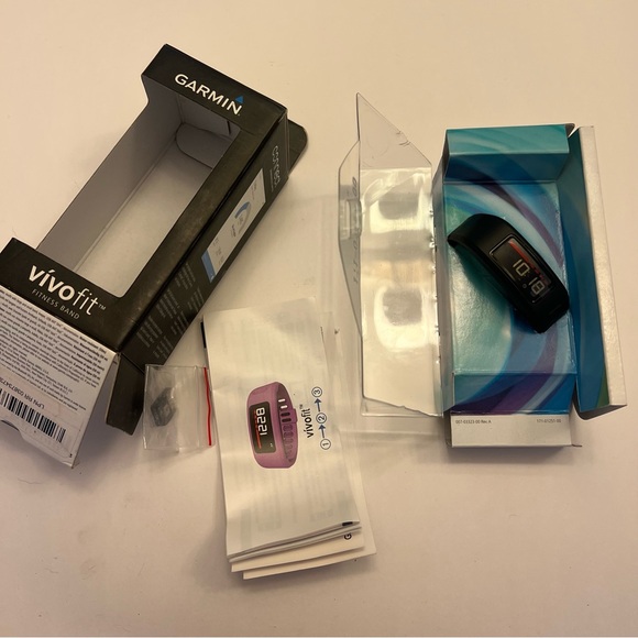 Garmin Vivofit Full set new batteries